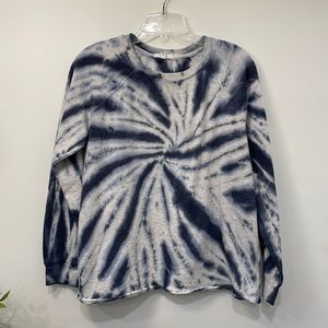 Tie Dye crew sweatshirt. Medium. Maurices. Dark/navy blue and white.